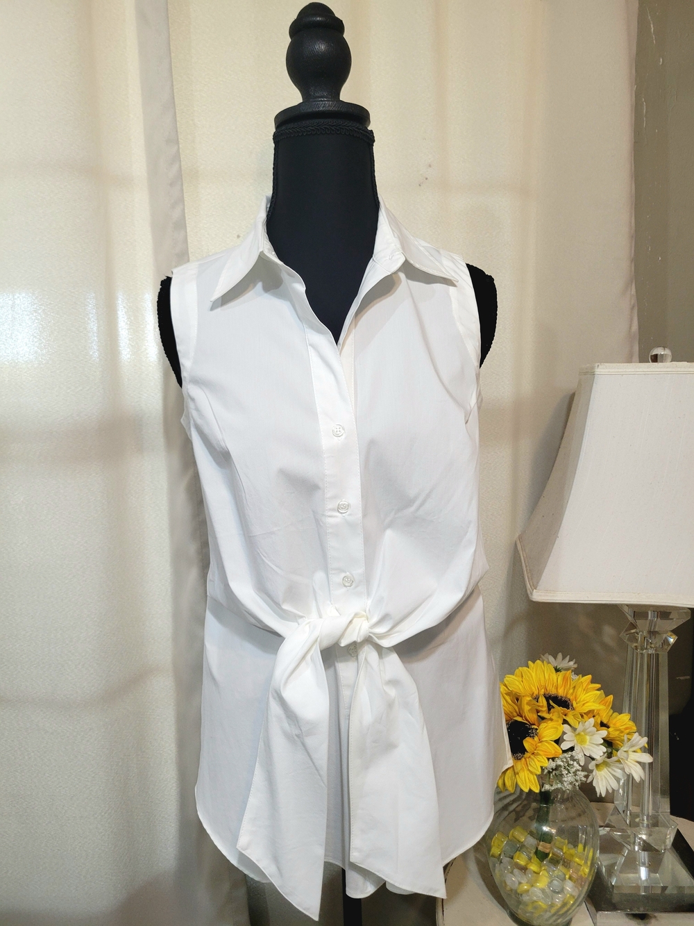 Philosophy White Sleeveless Button-Front Tie Blouse